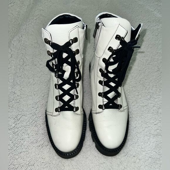 AQUATALIA Leather Combat Boots - Women - size 10 - H7 - Picture 3 of 6